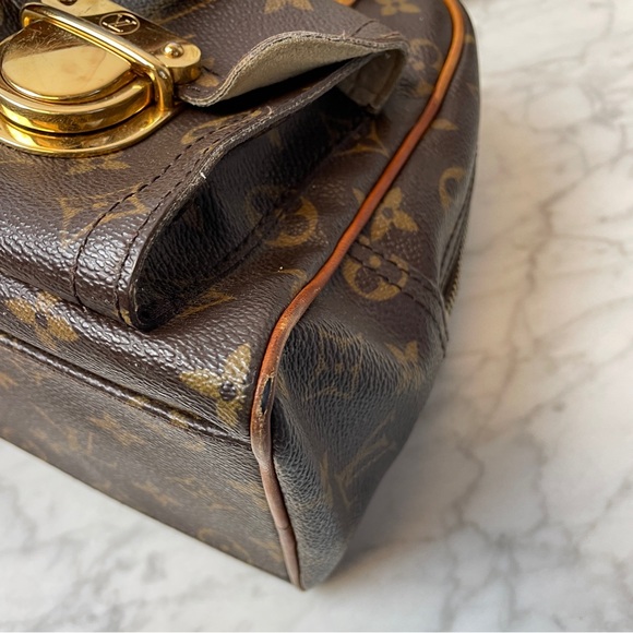 Louis Vuitton Monogram Manhattan PM - Picture 5 of 11